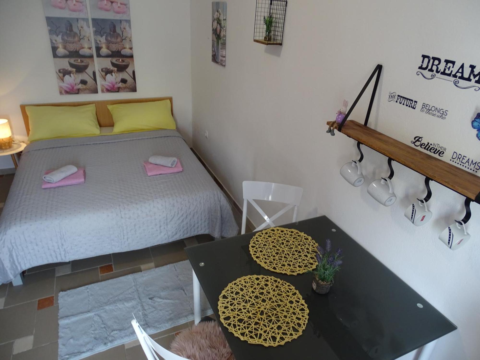 Apartments Sime Dinjiska ภายนอก รูปภาพ